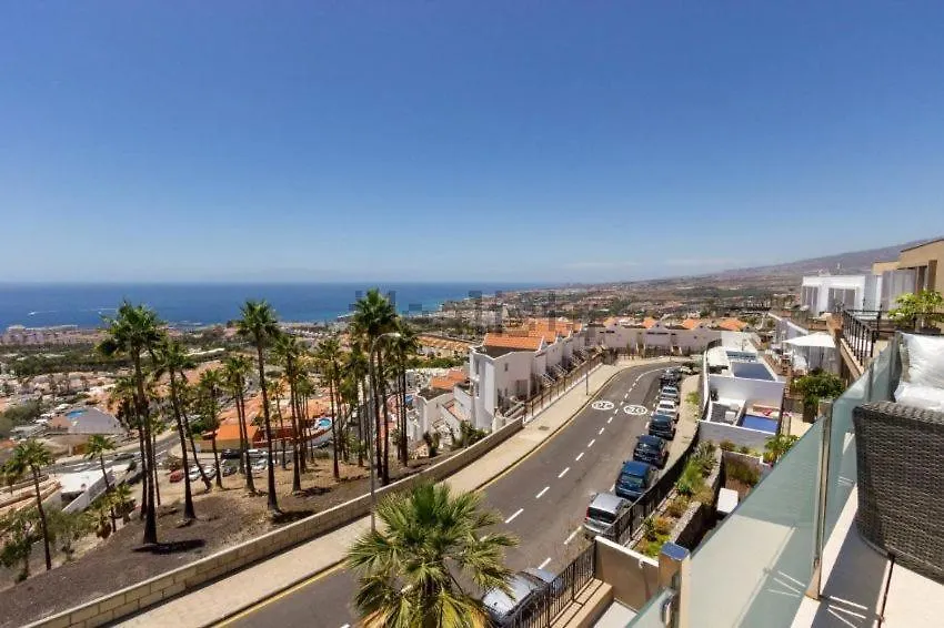 아파트 -'Ღ'- Couples' Paradise. Insta-Worthy Ocean Views. 아데제 스페인